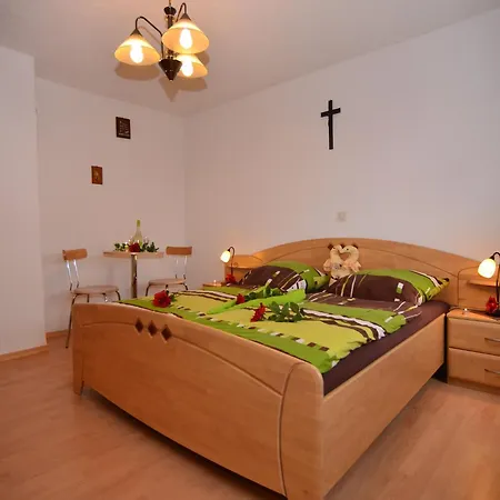 Casa vacanze Schoenes Mit Grossem Garten Bei